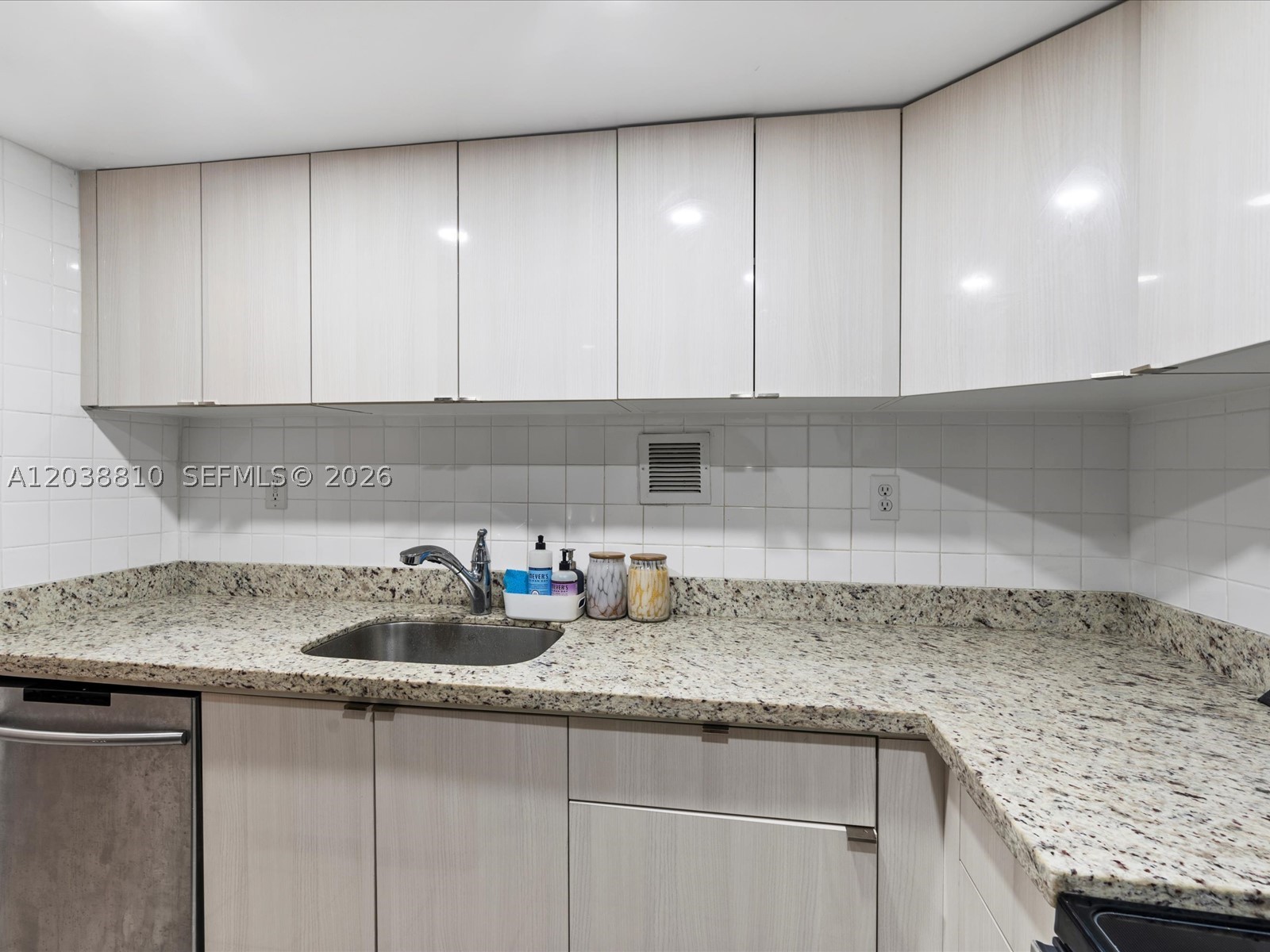 1200 West Ave #823, Miami Beach FL 33139