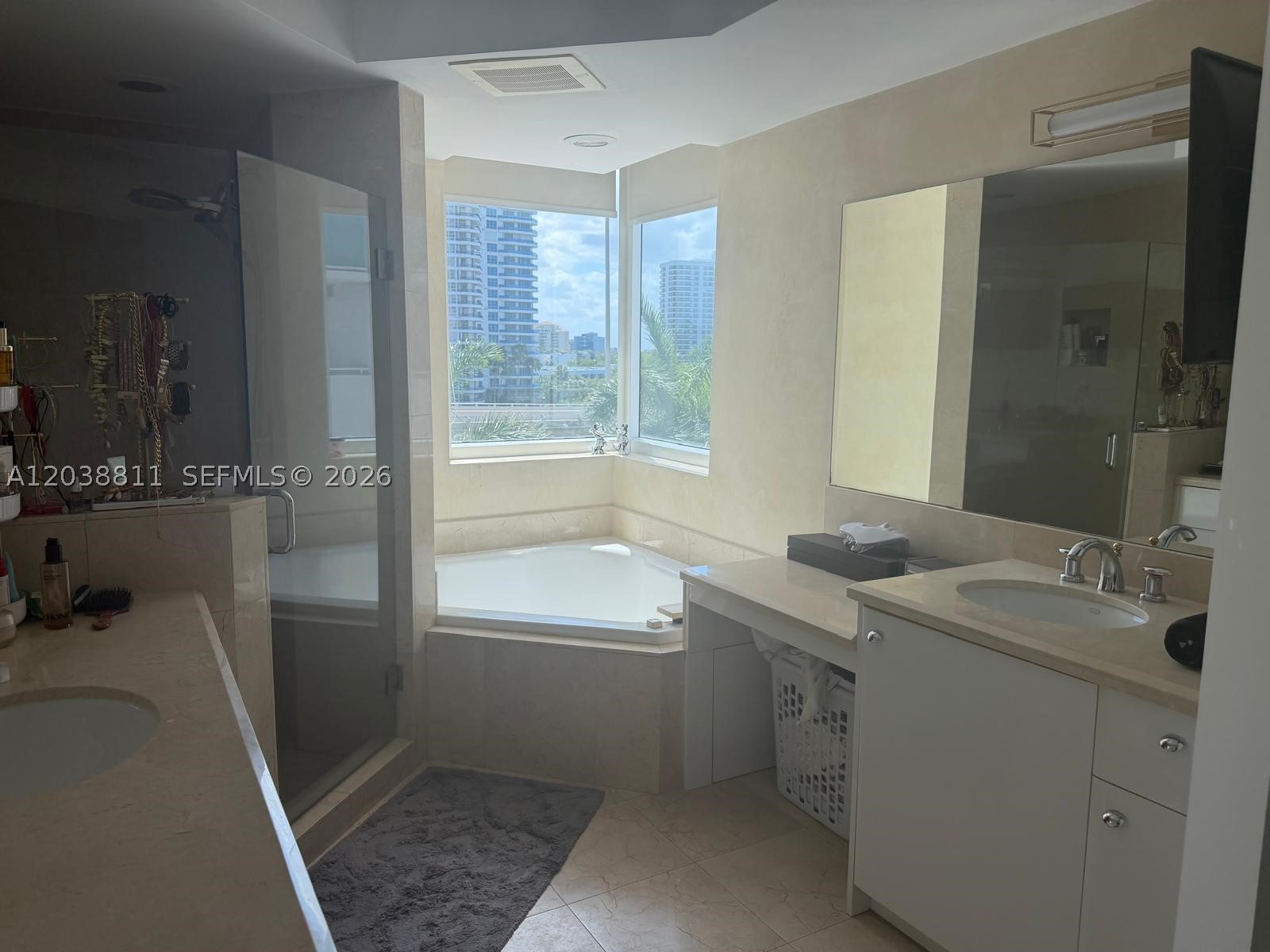 19400 Turnberry Way #331, Aventura FL 33180