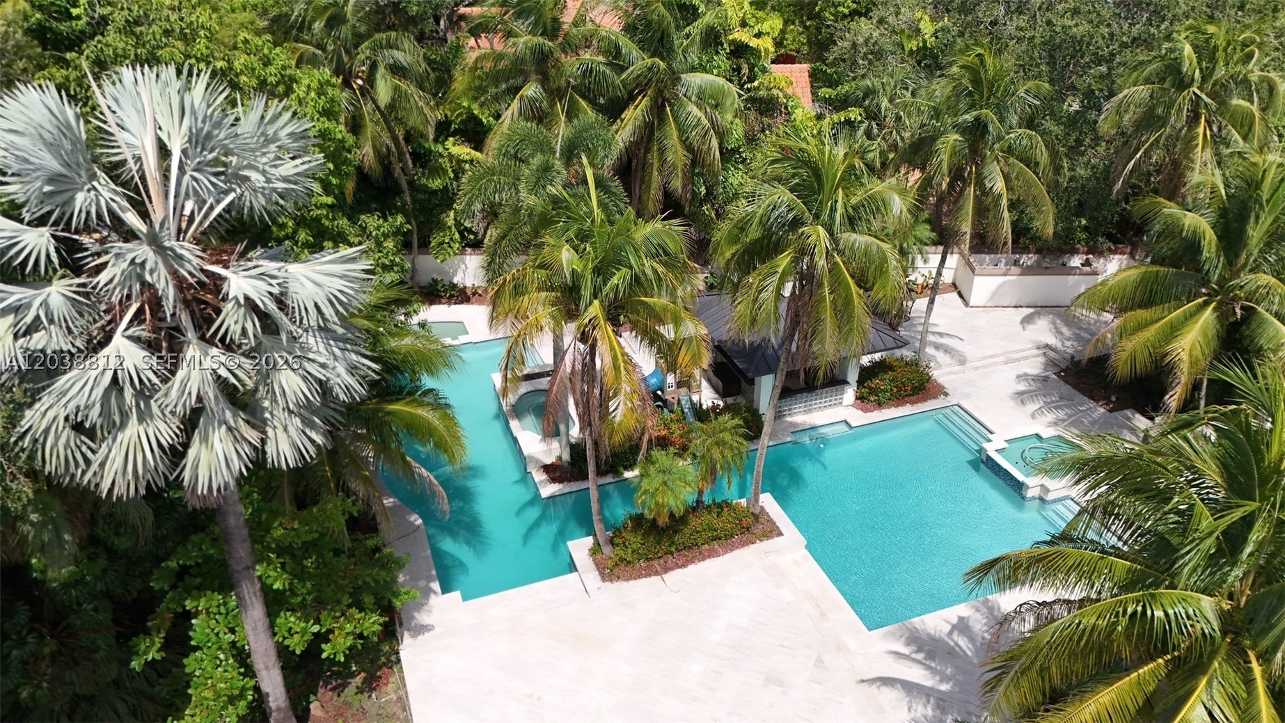 10395 SW 67th Ave, Pinecrest FL 33156
