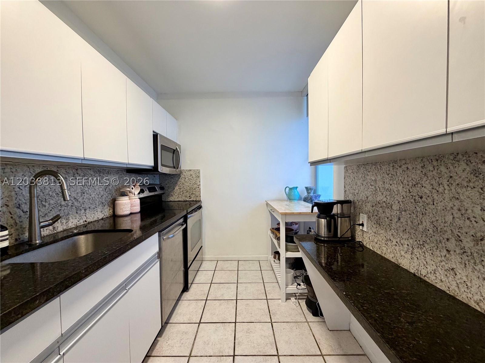 888 Intracoastal Dr #15E, Fort Lauderdale FL 33304