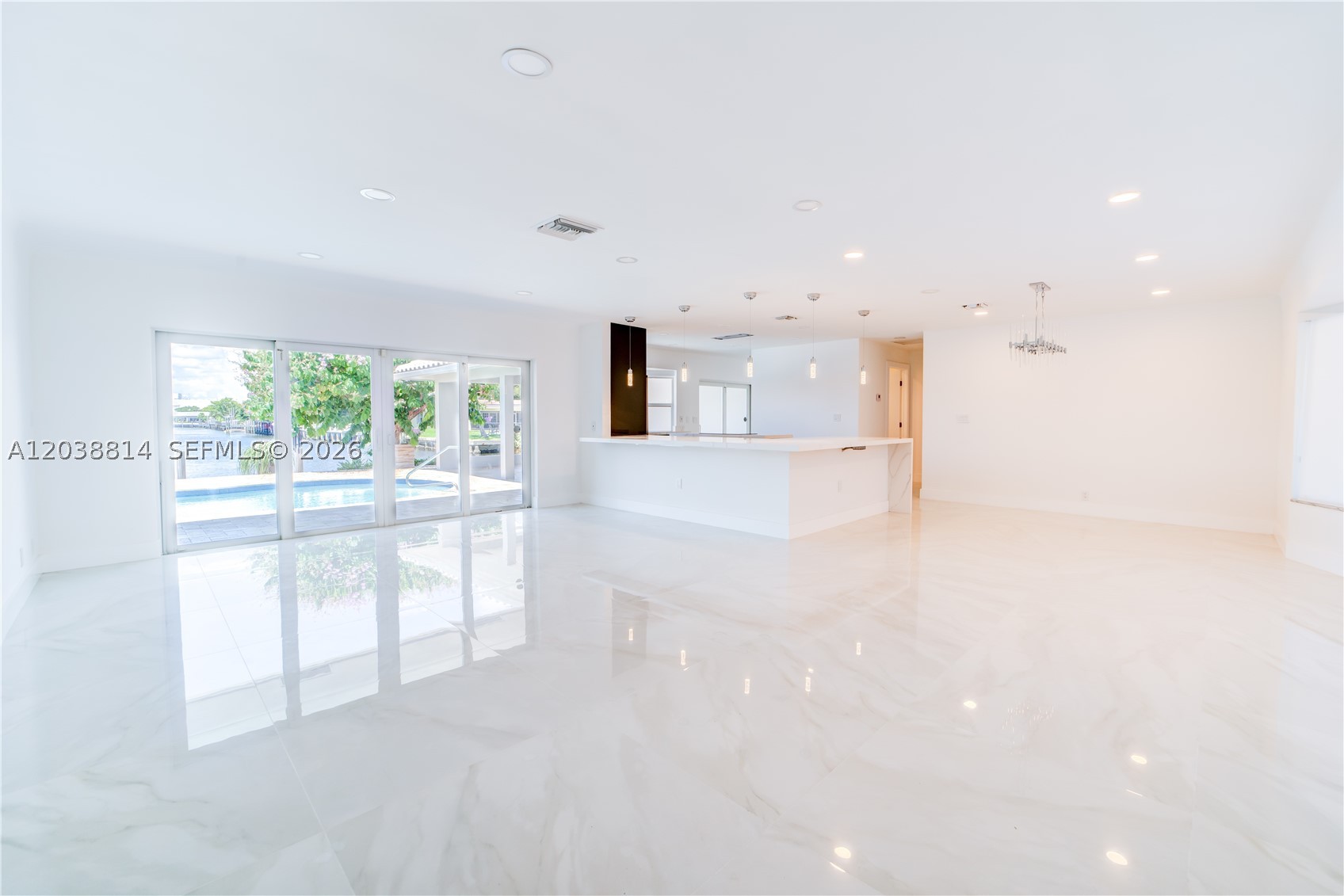 5721 Bayview Dr, Fort Lauderdale FL 33308