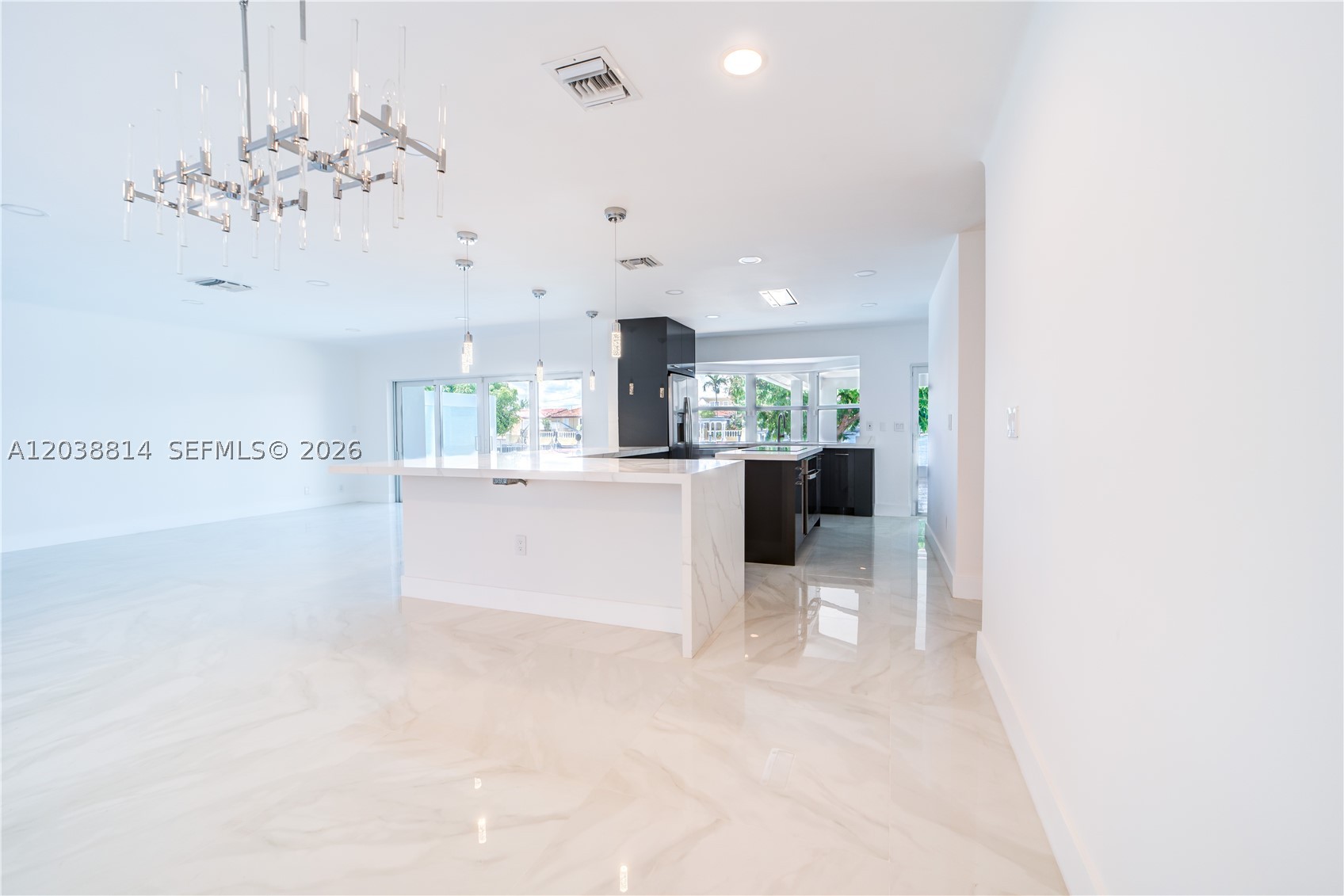 5721 Bayview Dr, Fort Lauderdale FL 33308