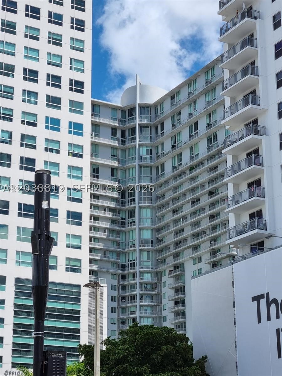 690 SW 1st Ct #1827, Miami FL 33130