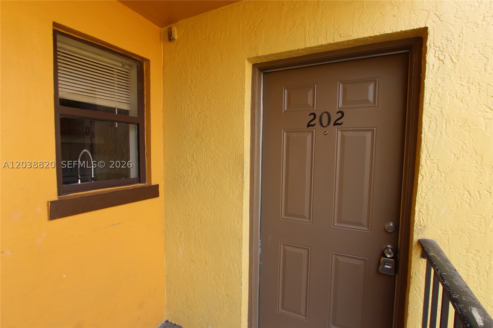 650 NW 114th Ave #202, Sweetwater FL 33172