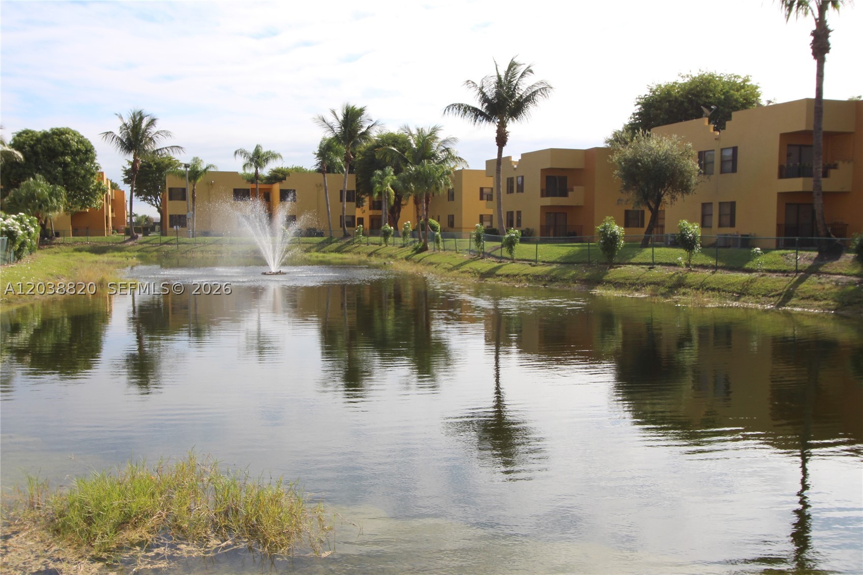 650 NW 114th Ave #202, Sweetwater FL 33172
