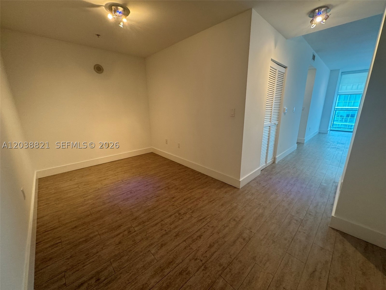 79 SW 12th St #3509-S, Miami FL 33130