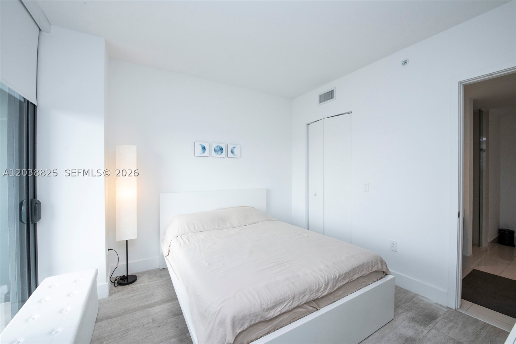 121 NE 34th St #1111, Miami FL 33137