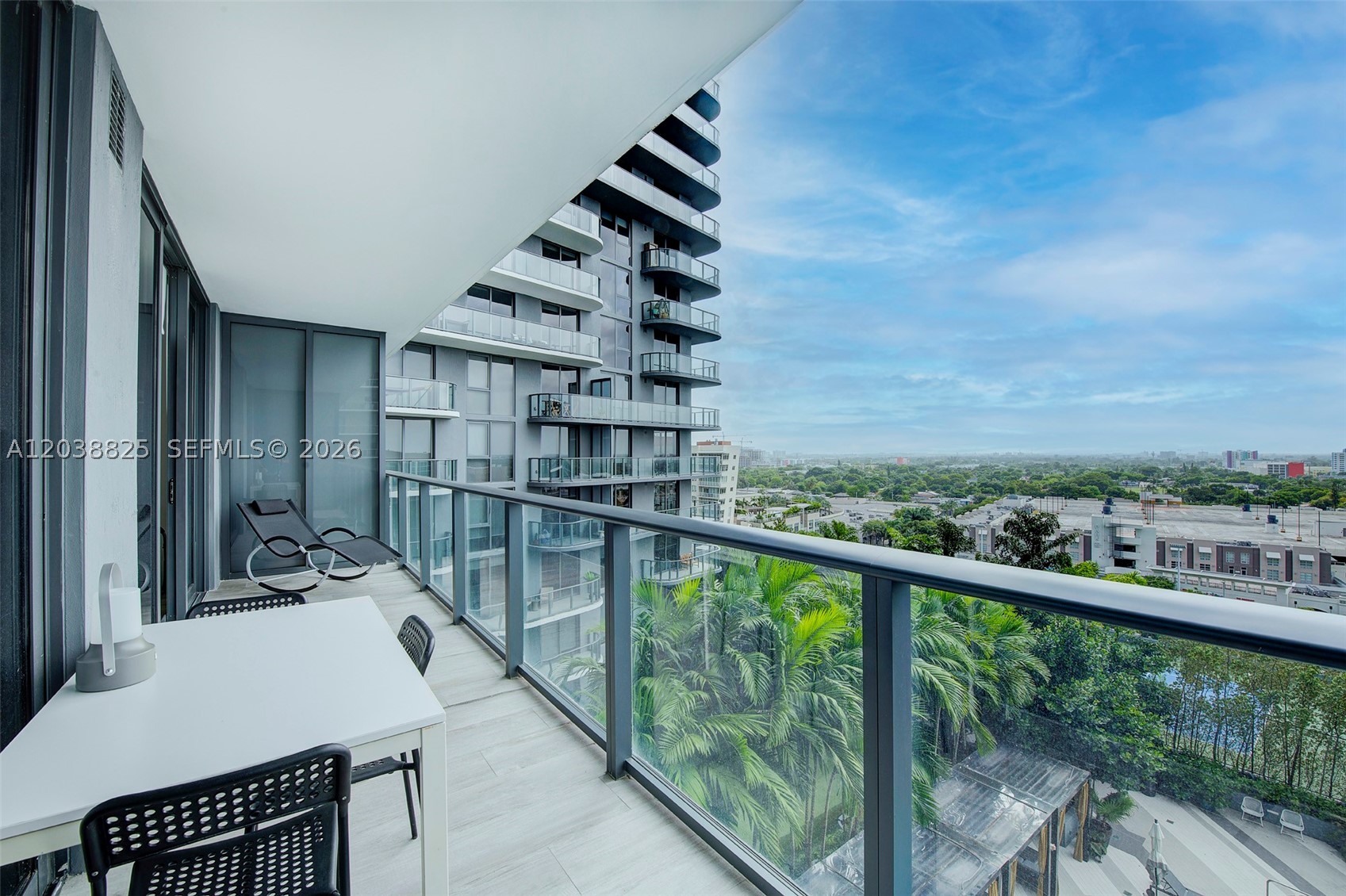 121 NE 34th St #1111, Miami FL 33137