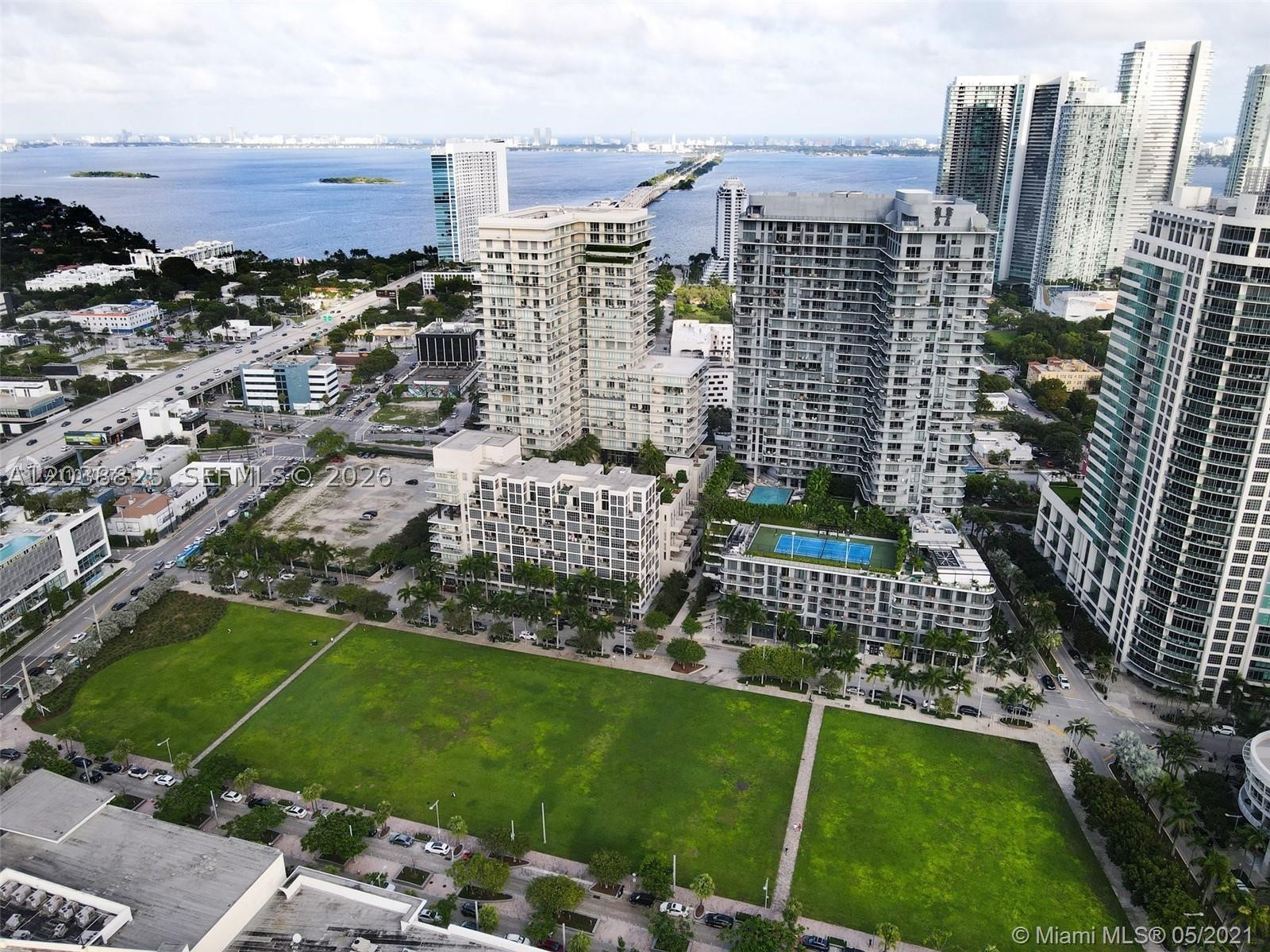 121 NE 34th St #1111, Miami FL 33137