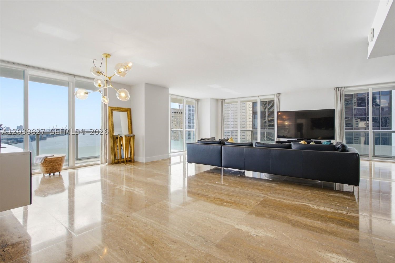 50 Biscayne Blvd #2510, Miami FL 33132