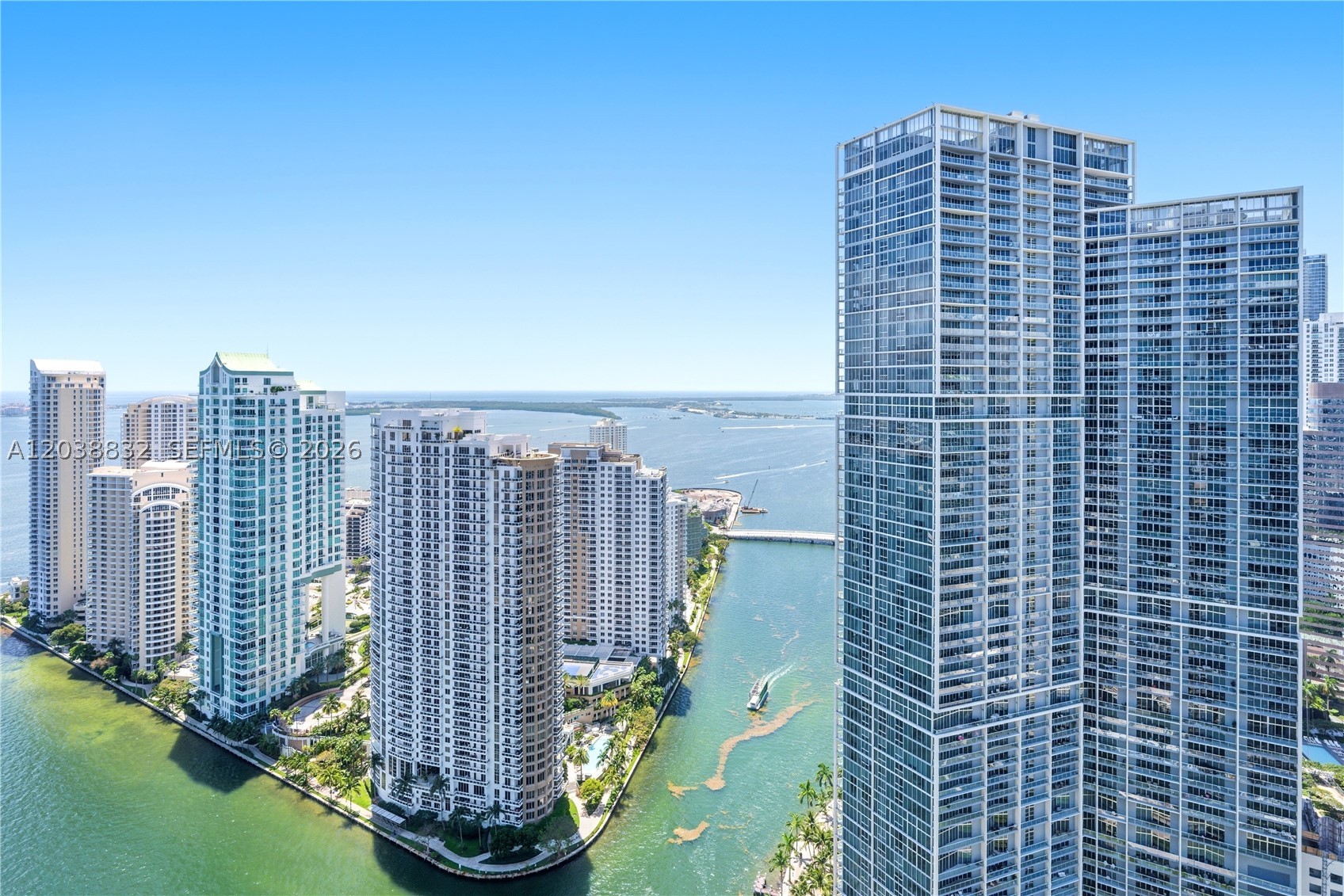 300 Biscayne Boulevard Way #4007W, Miami FL 33131