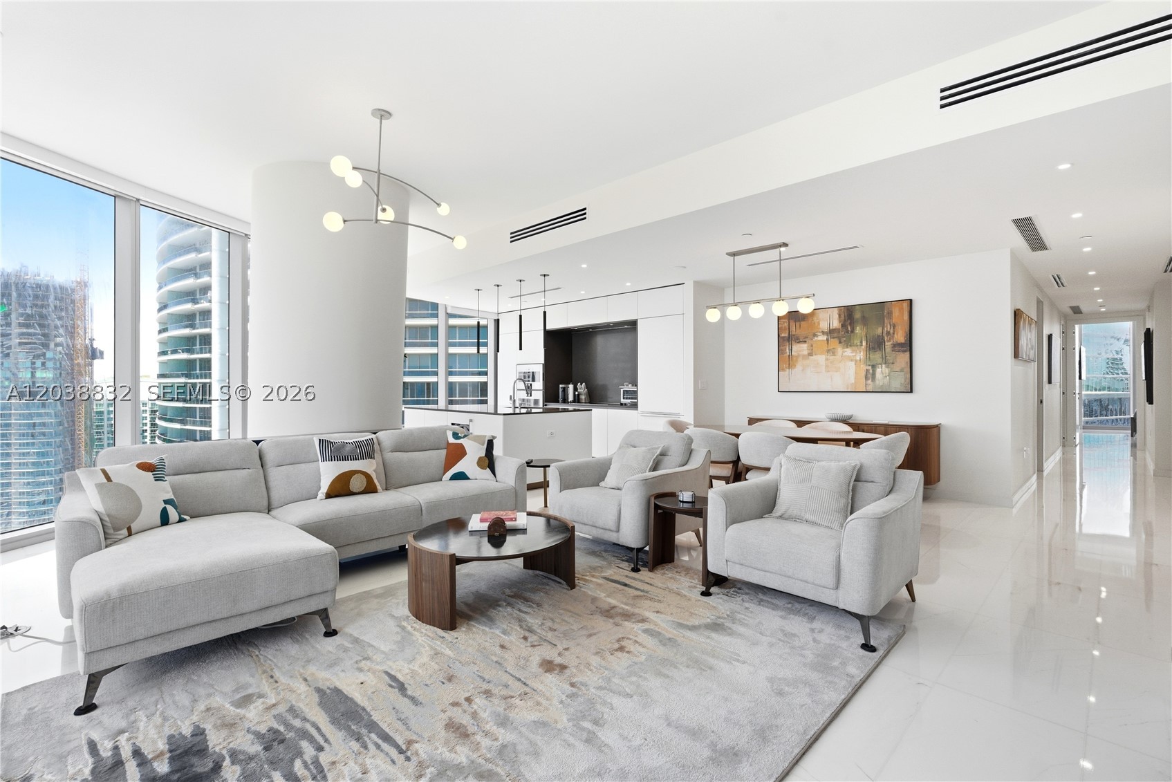 300 Biscayne Boulevard Way #4007W, Miami FL 33131