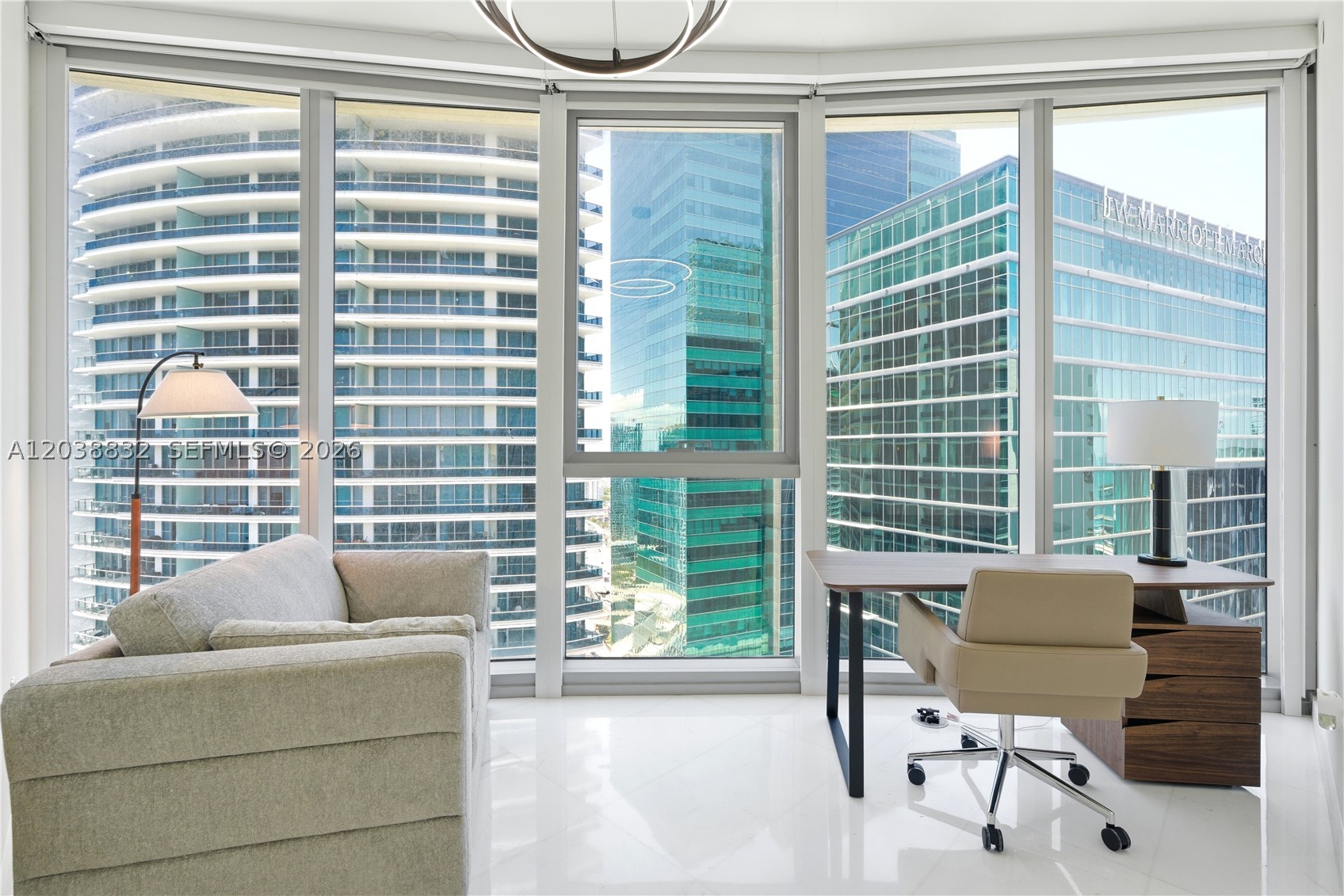 300 Biscayne Boulevard Way #4007W, Miami FL 33131