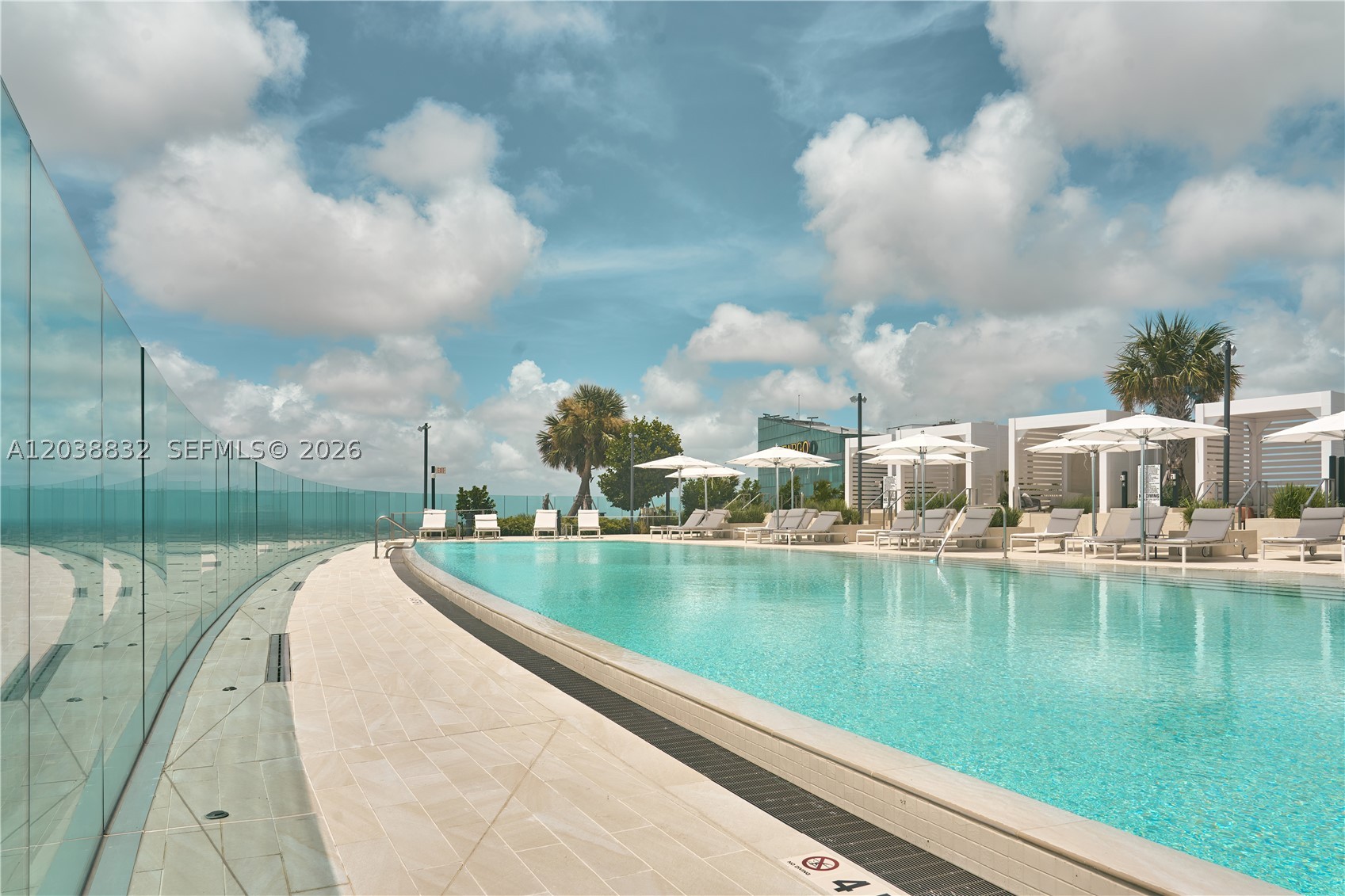 300 Biscayne Boulevard Way #4007W, Miami FL 33131