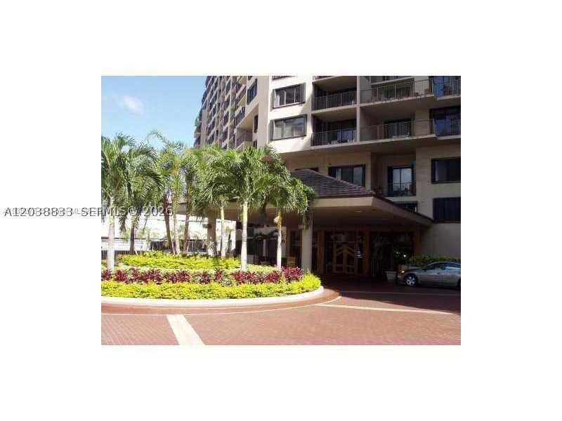 540 Brickell Key Dr #918, Miami FL 33131