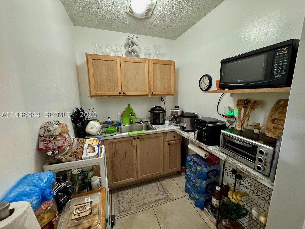 15940 NW 37th Pl, Miami Gardens FL 33054