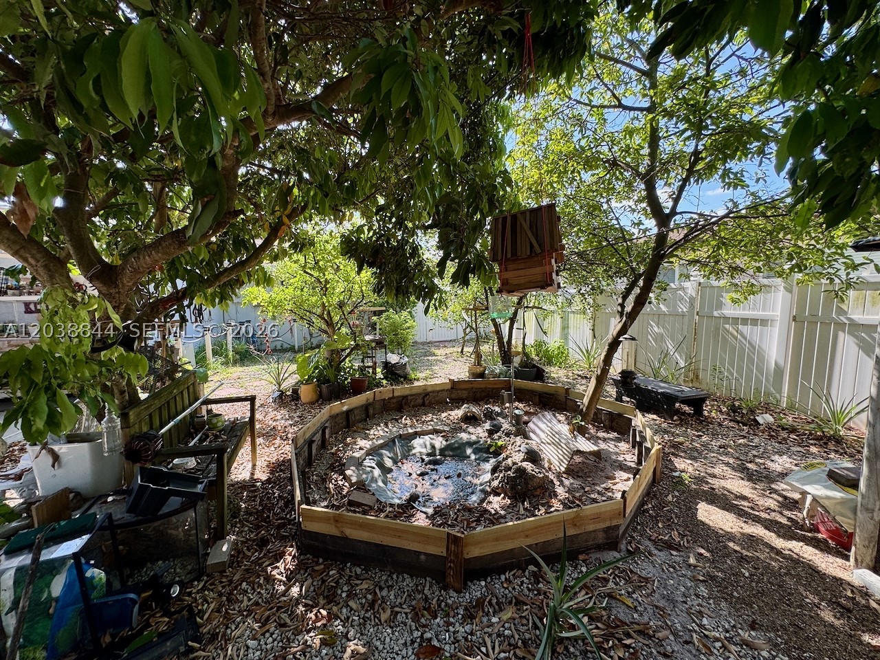 15940 NW 37th Pl, Miami Gardens FL 33054