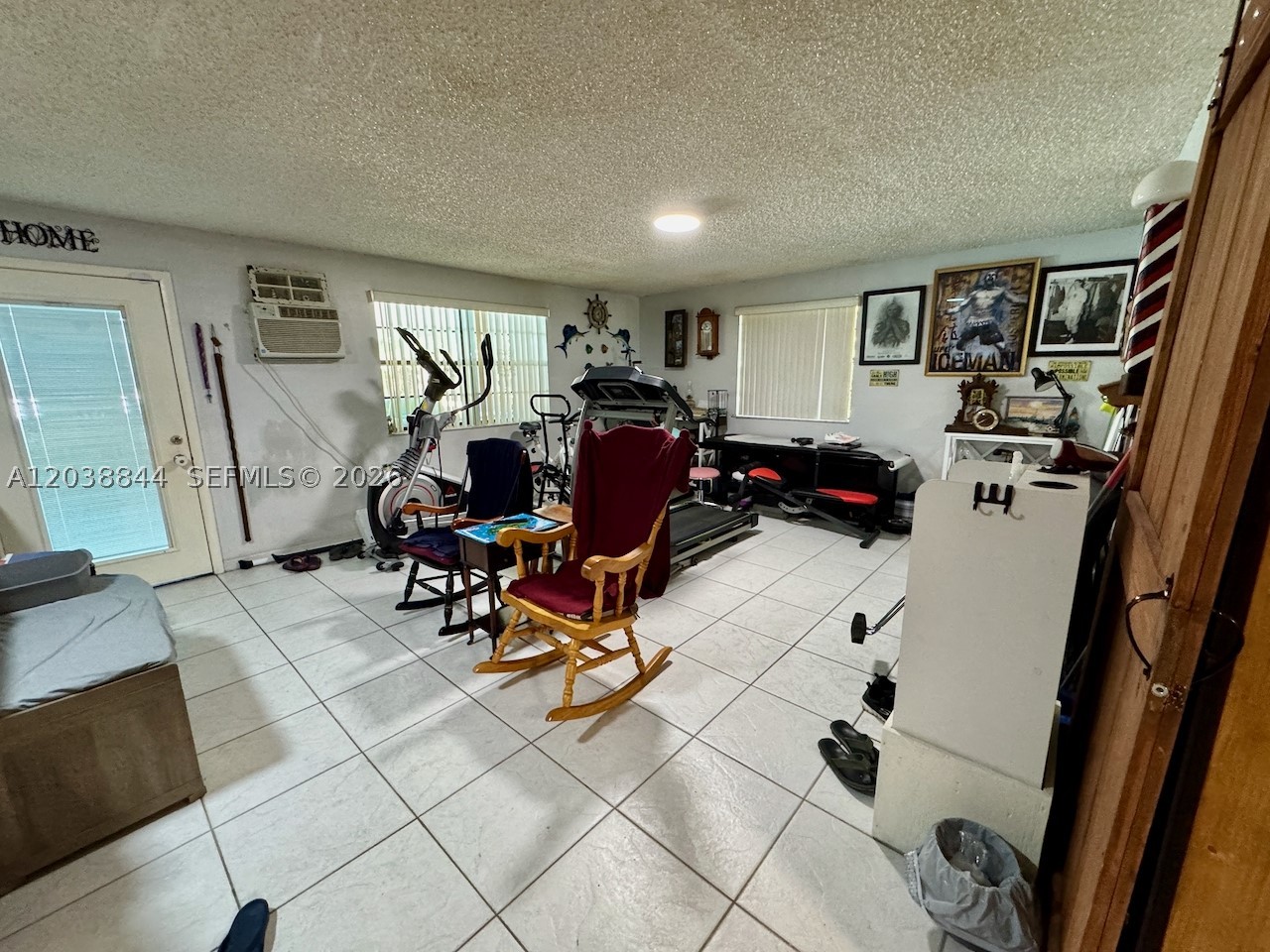 15940 NW 37th Pl, Miami Gardens FL 33054