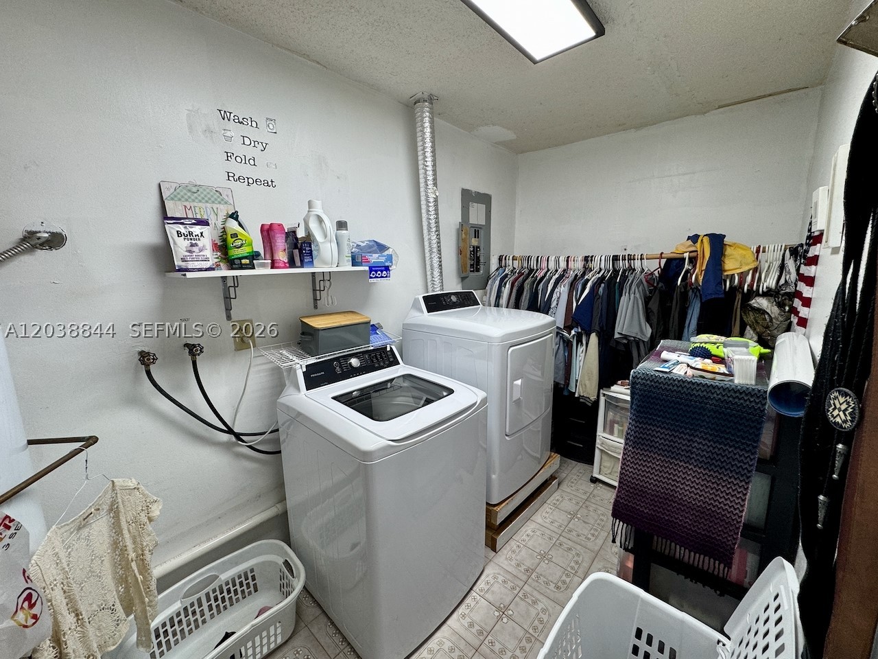 15940 NW 37th Pl, Miami Gardens FL 33054