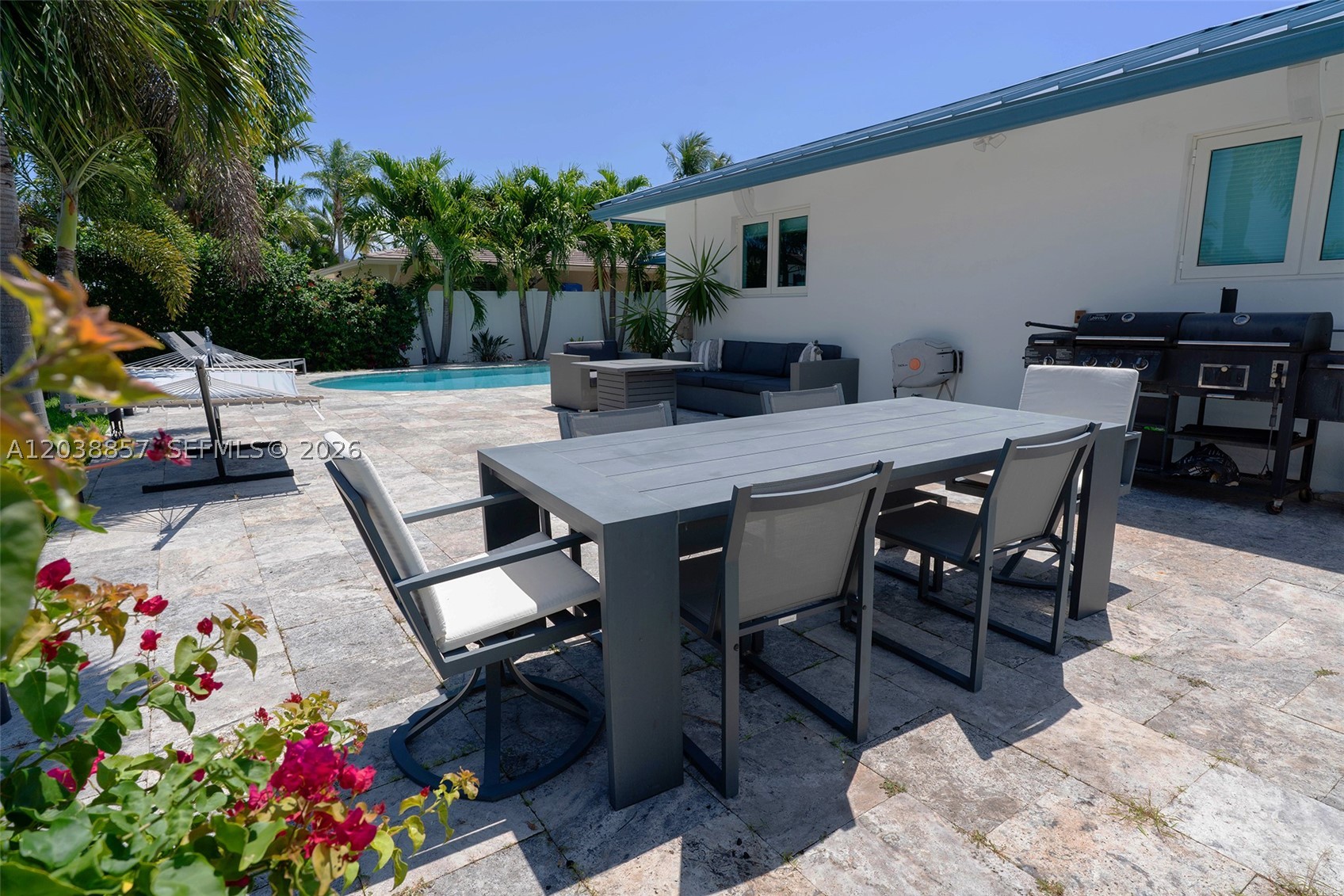 2711 NE 57th Ct, Fort Lauderdale FL 33308