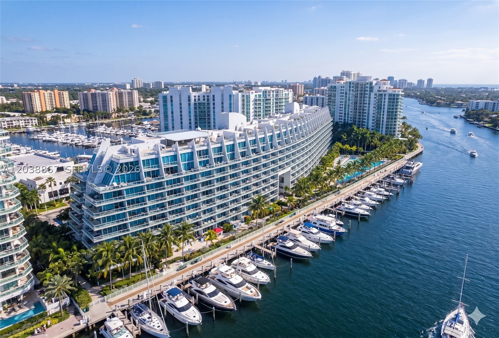 2950 NE 188th St #336, Aventura FL 33180