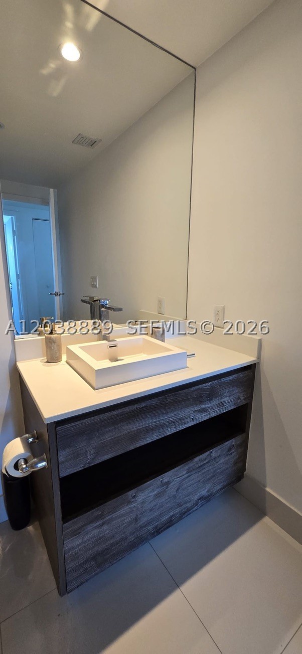 1100 S Miami Ave #3808, Miami FL 33130