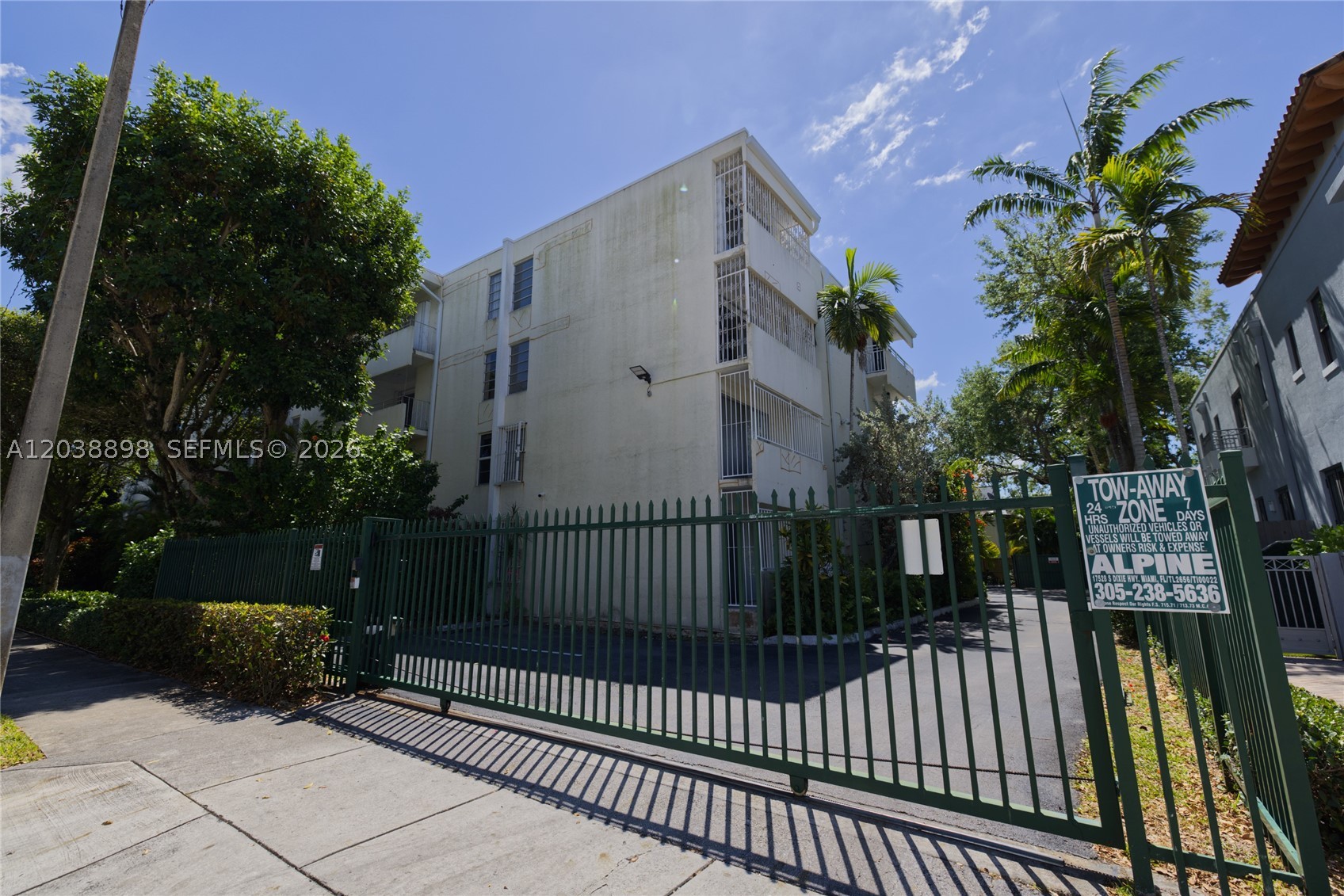 5838 SW 74th Ter #317, South Miami FL 33143