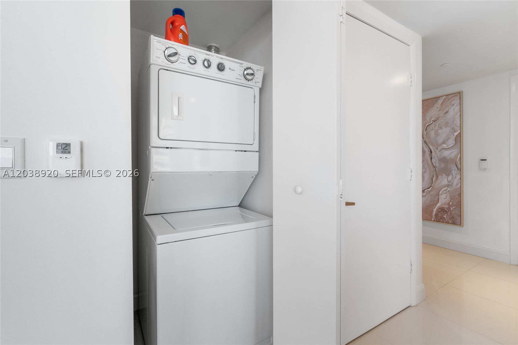 475 Brickell Ave #4315, Miami FL 33131