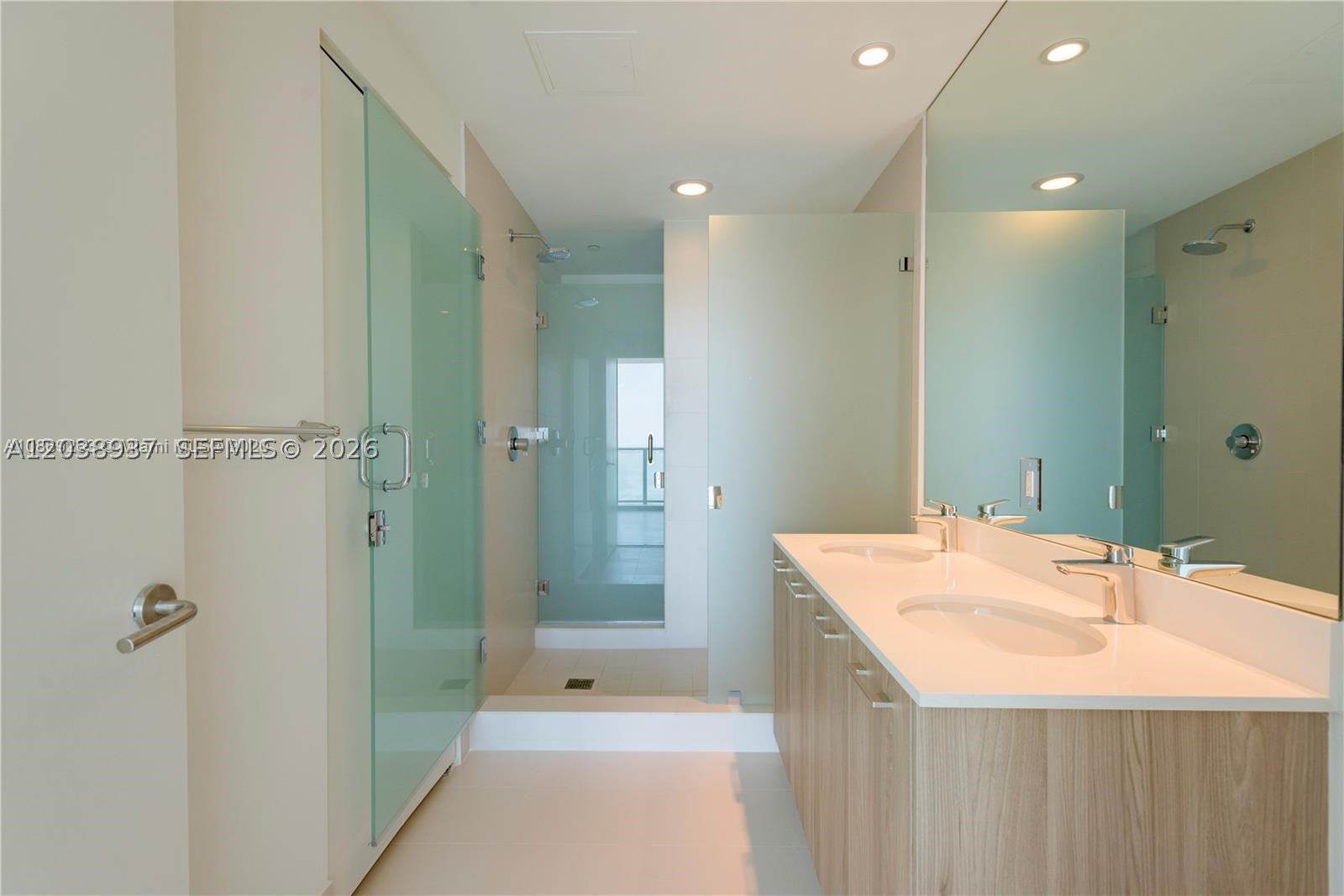 501 NE 31st St #3505, Miami FL 33137
