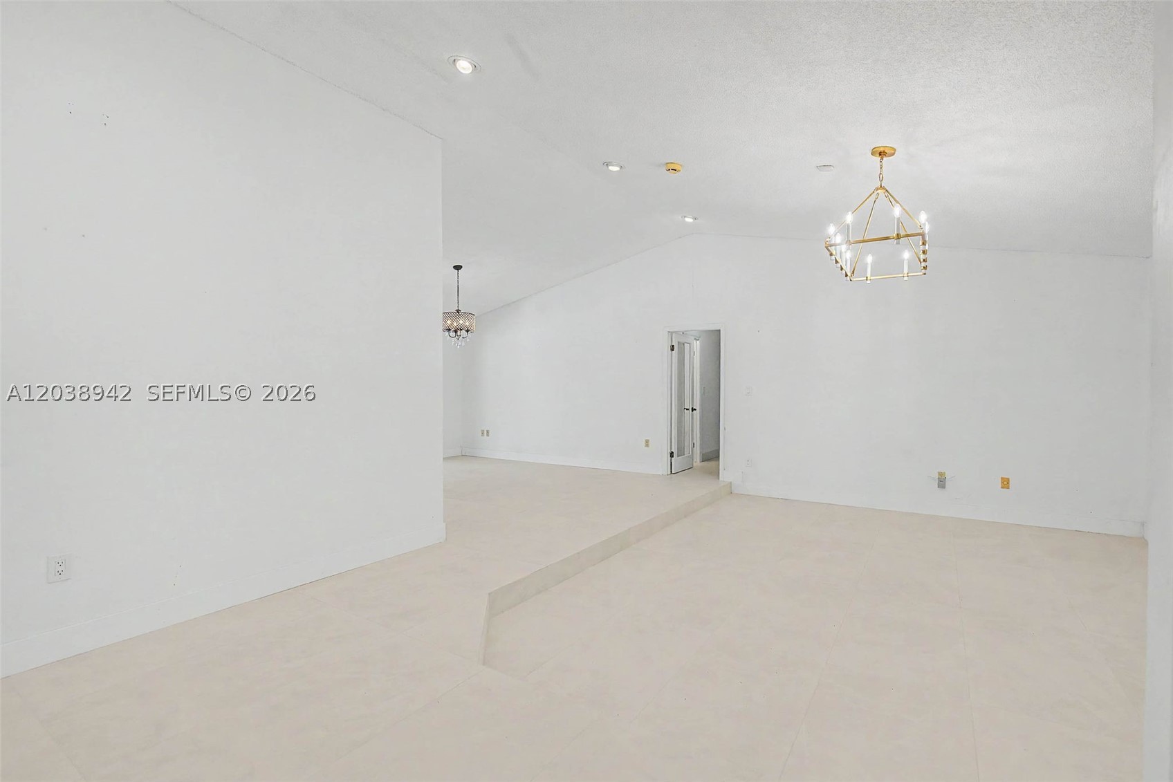8021 SW 162nd St, Palmetto Bay FL 33157