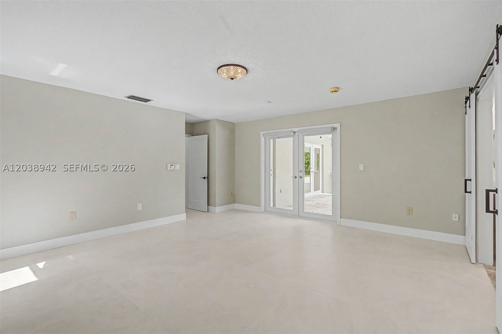 8021 SW 162nd St, Palmetto Bay FL 33157