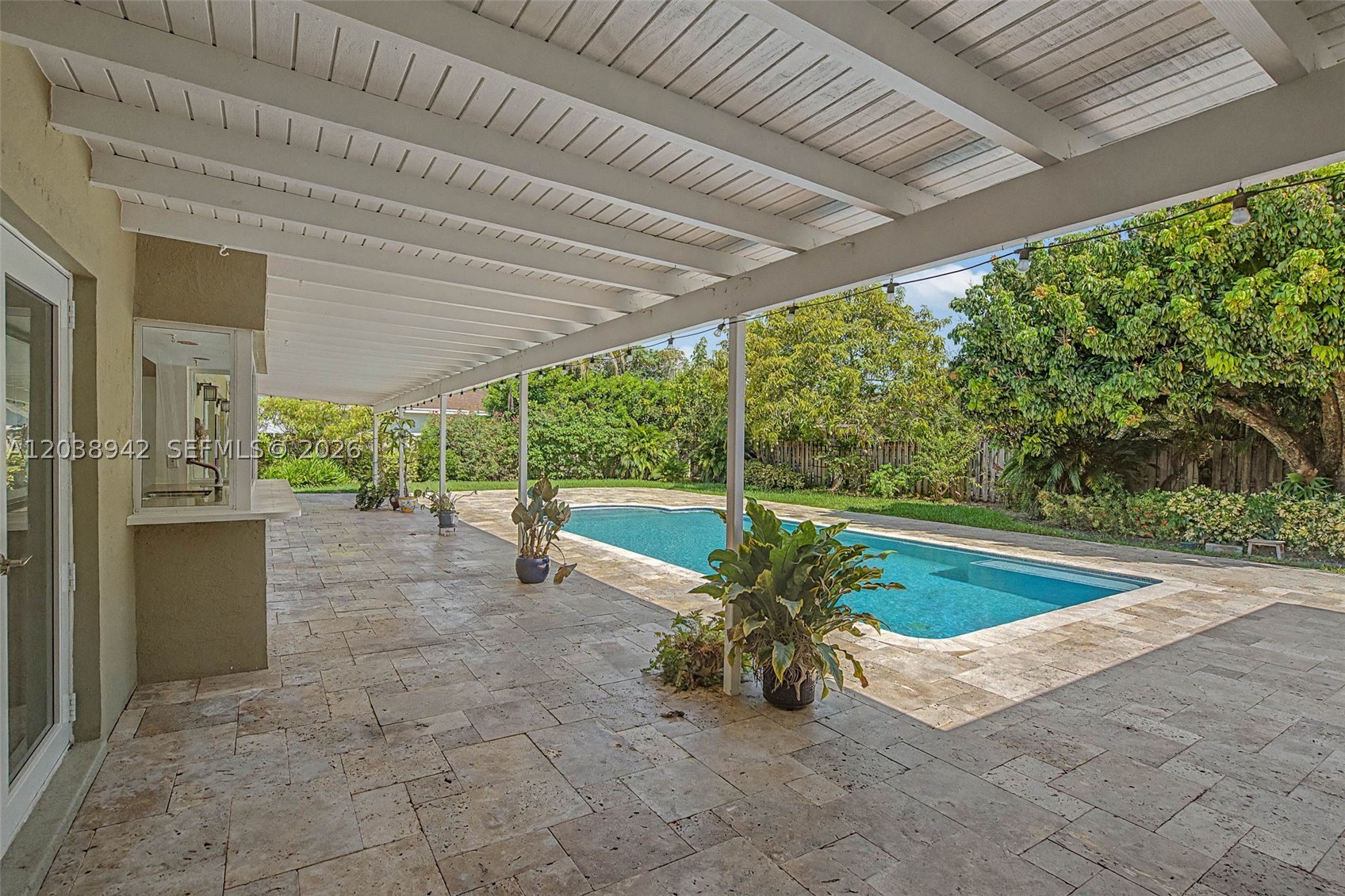 8021 SW 162nd St, Palmetto Bay FL 33157