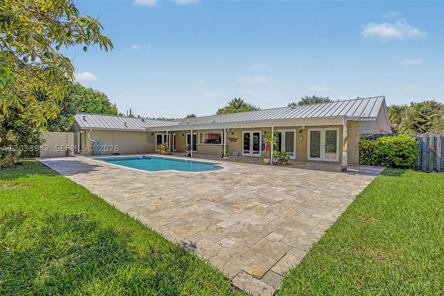 8021 SW 162nd St, Palmetto Bay FL 33157