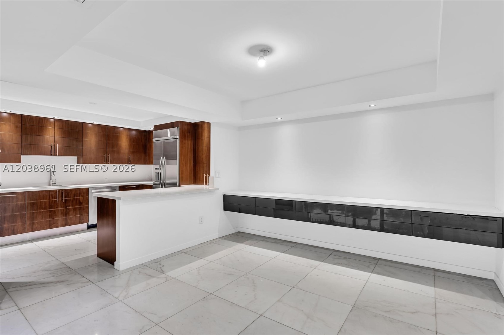 2 Grove Isle Dr #B205, Miami FL 33133