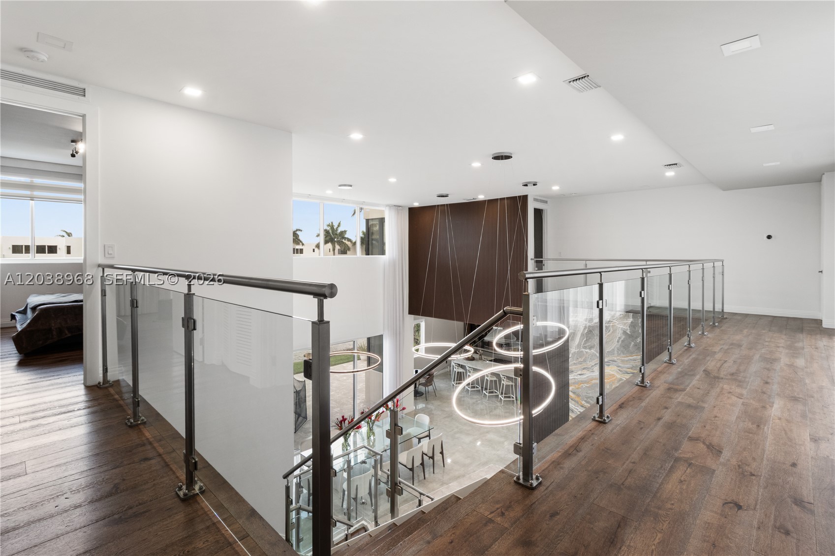 10261 NW 74th Ter, Doral FL 33178