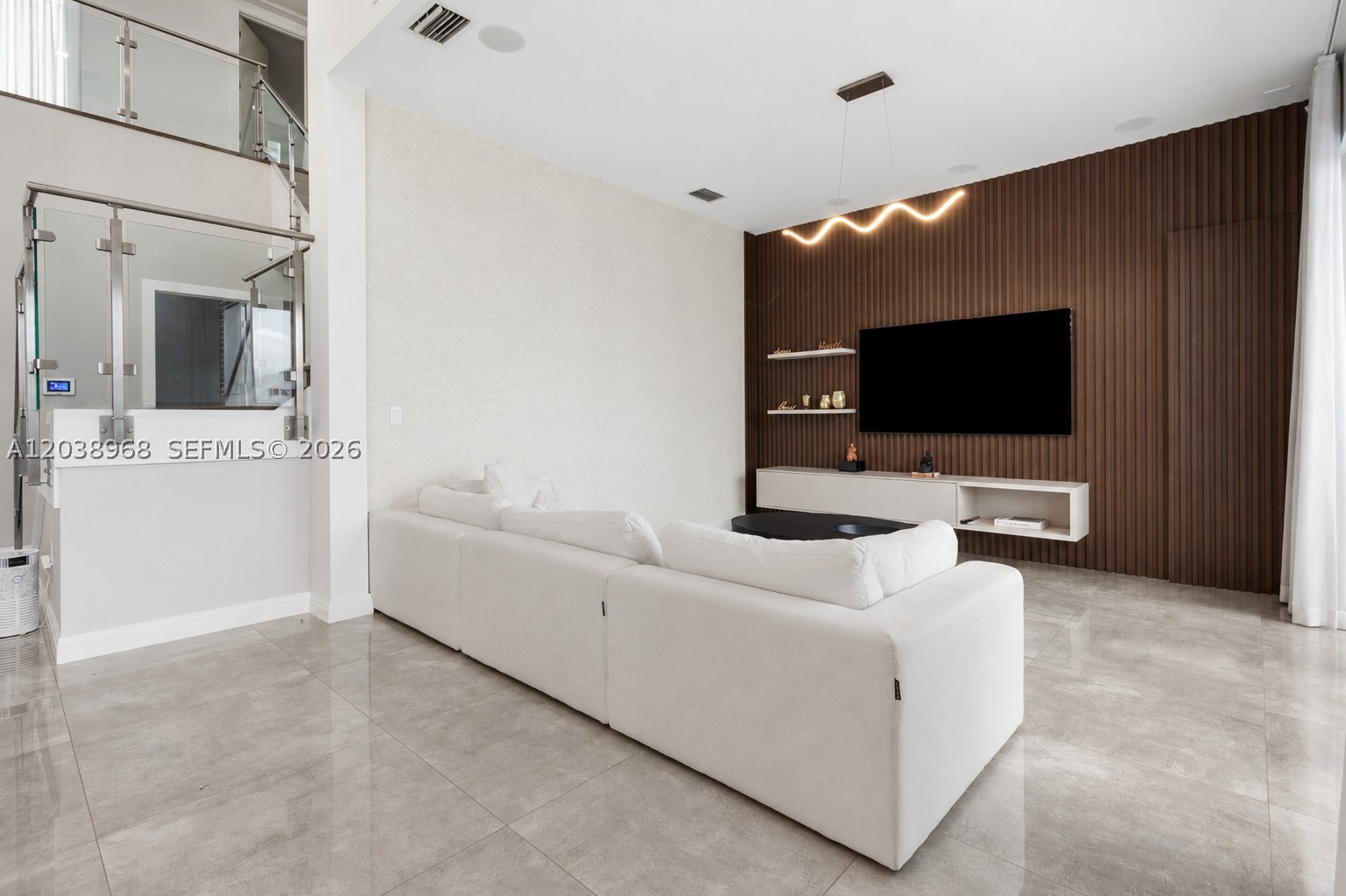 10261 NW 74th Ter, Doral FL 33178