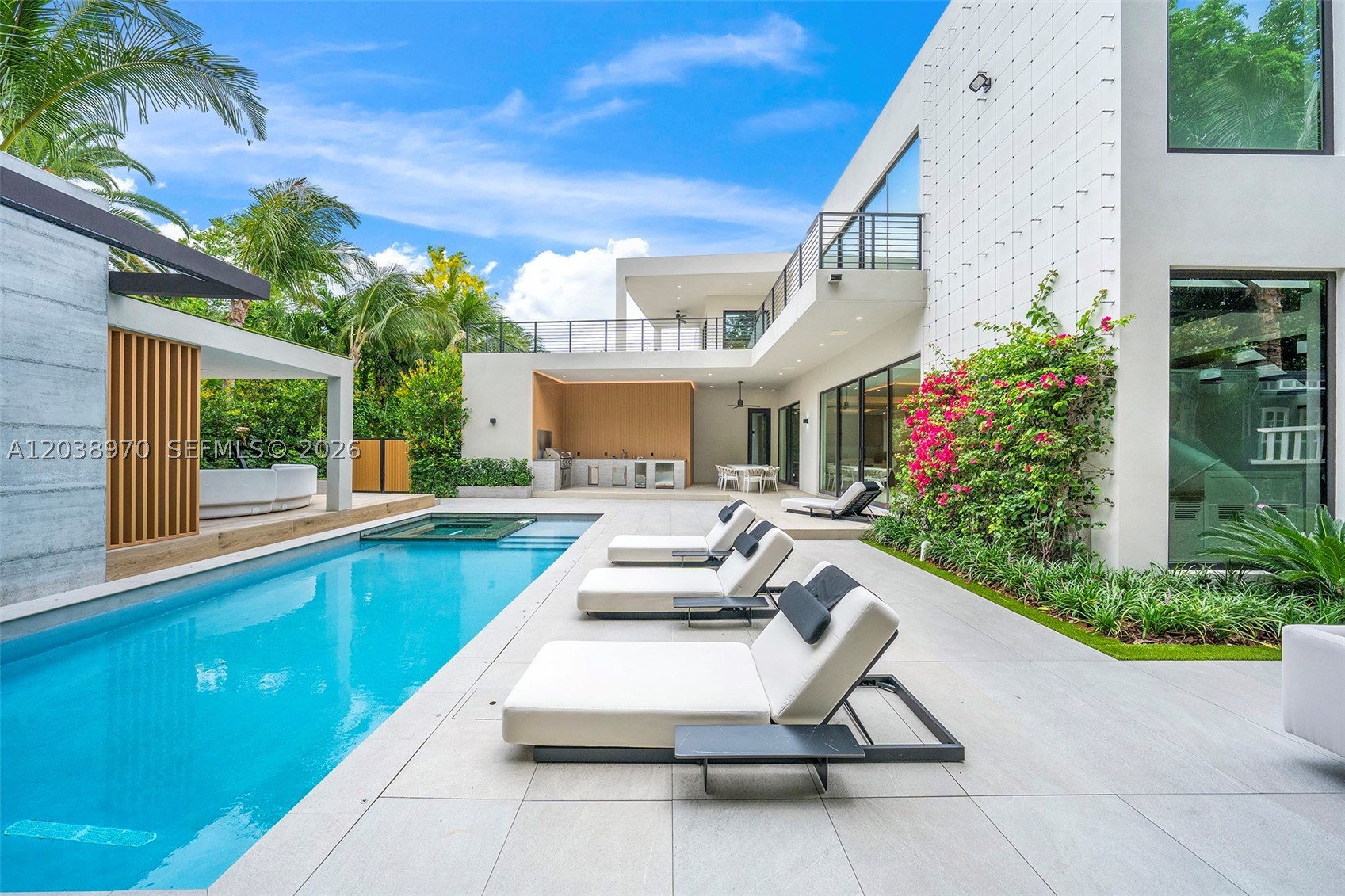 4115 Park Ave, Miami FL 33133