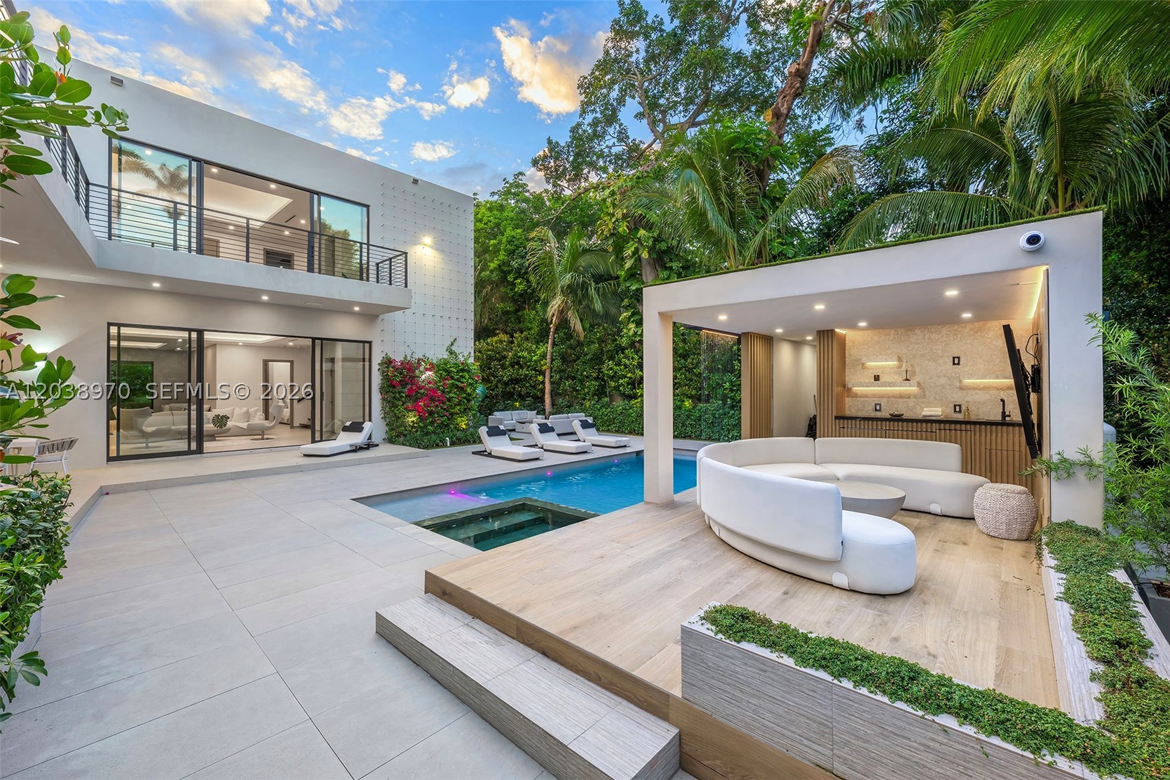 4115 Park Ave, Miami FL 33133