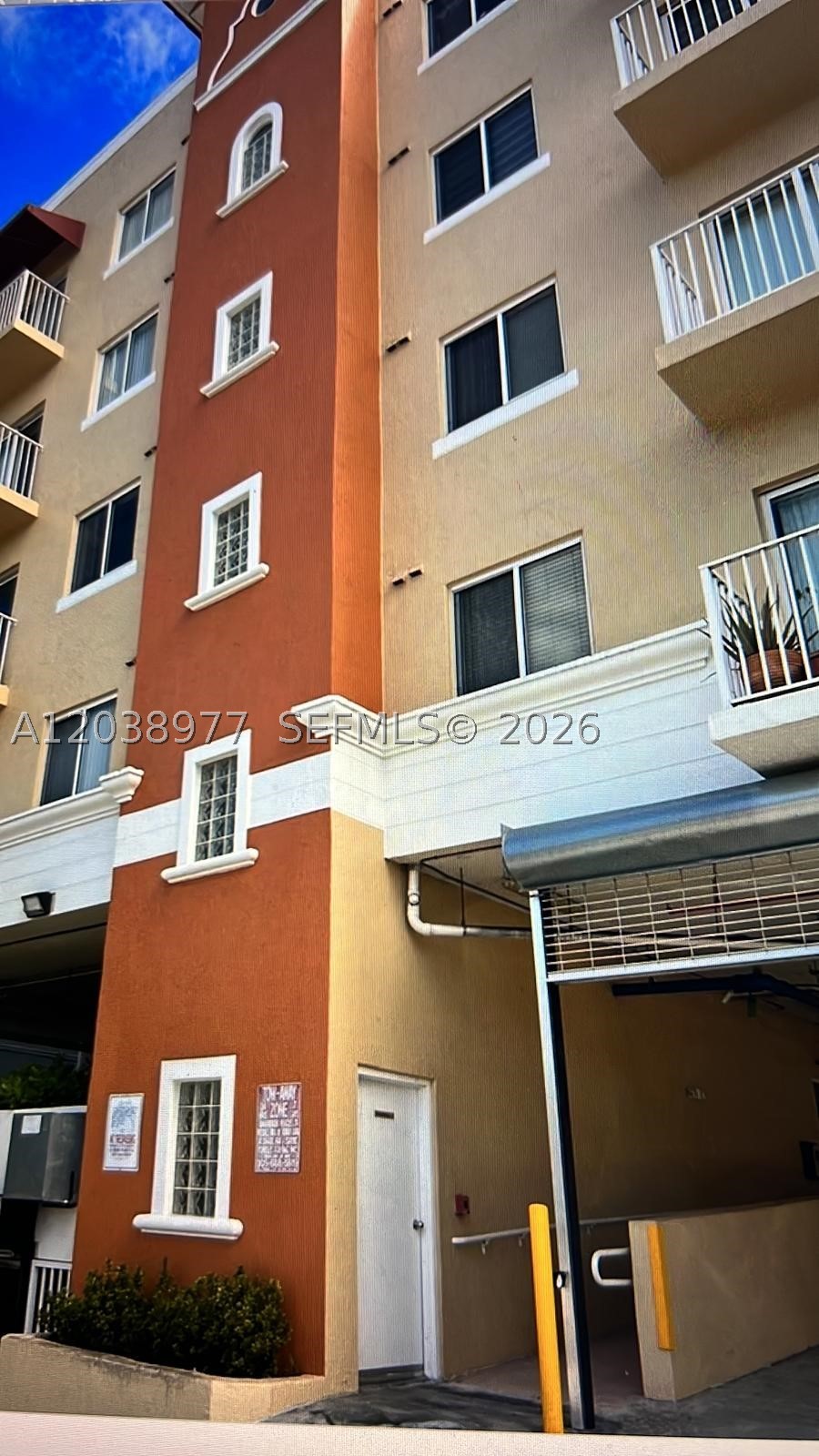 115 SW 42nd Ave #206, Miami FL 33134