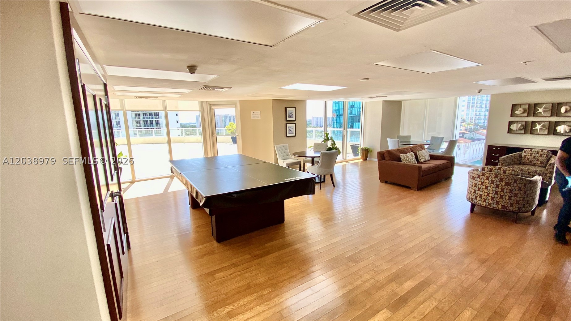 16699 Collins Ave #1602, Sunny Isles Beach FL 33160