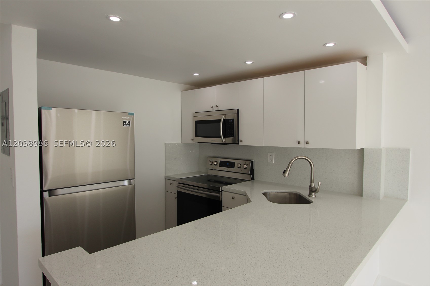 801 NW 47th Ave #614W, Miami FL 33126