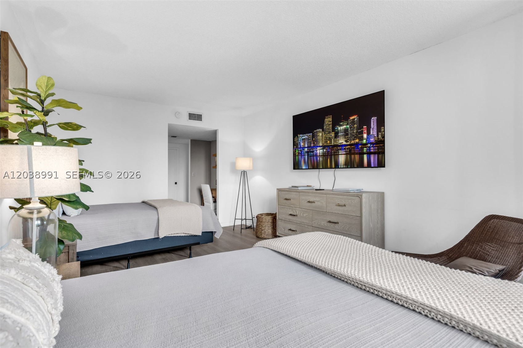 101 Crandon Blvd #269, Key Biscayne FL 33149