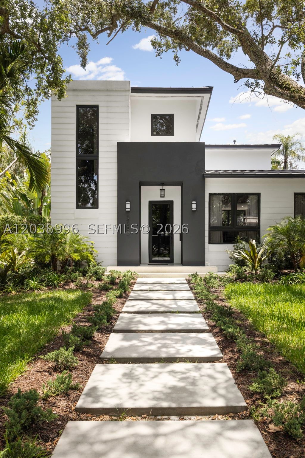 3303 Halissee St, Coconut Grove FL 33133