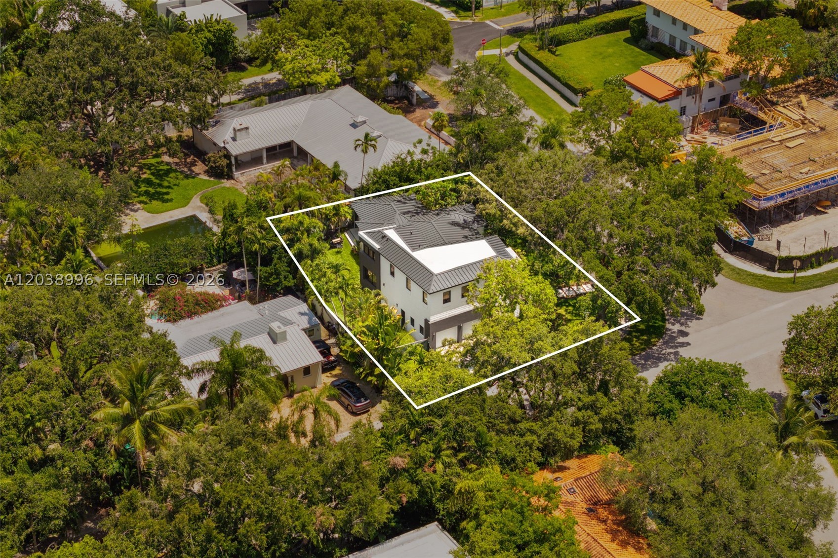 3303 Halissee St, Coconut Grove FL 33133