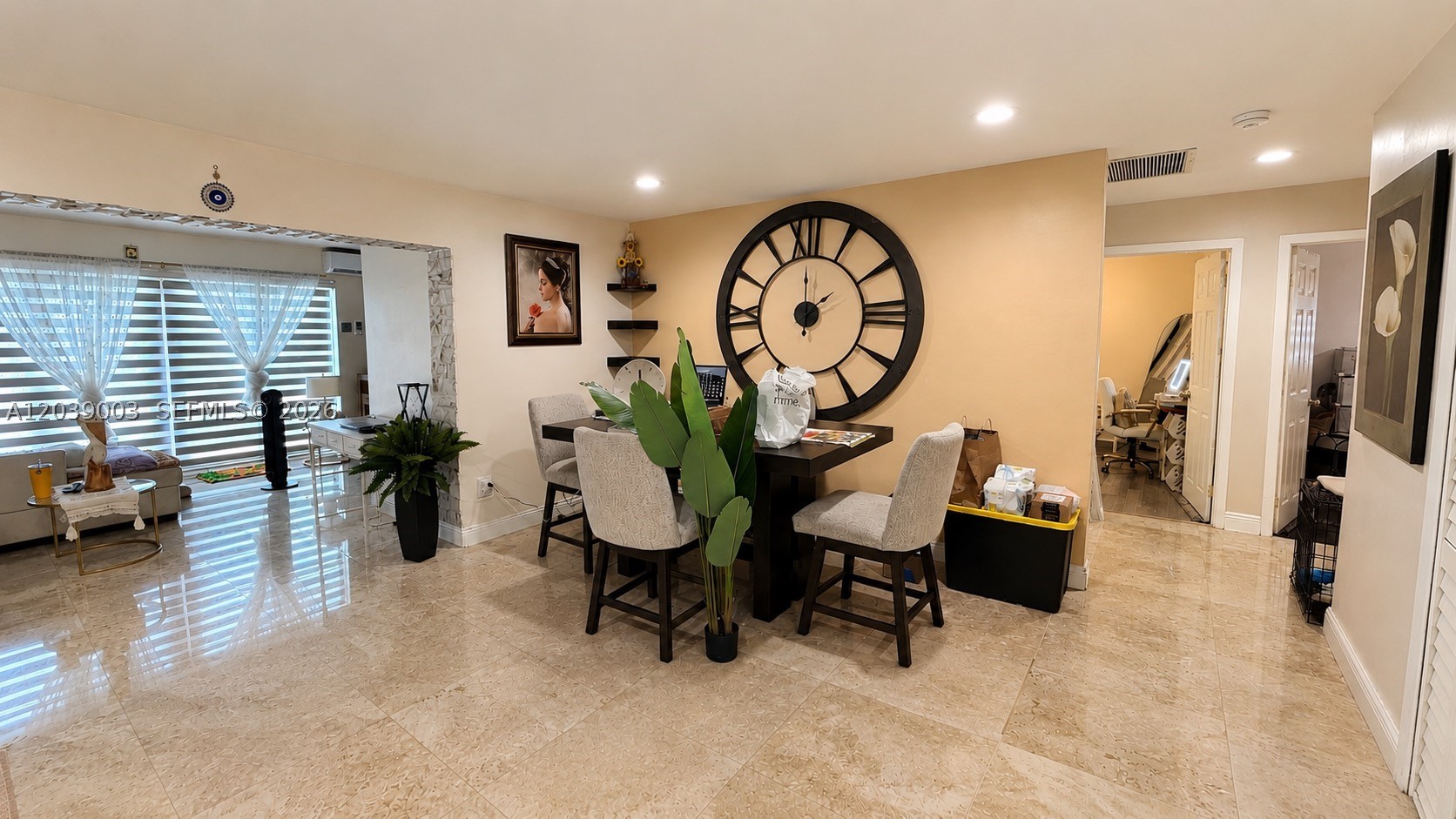 9101 SW 16th St, Miami FL 33165
