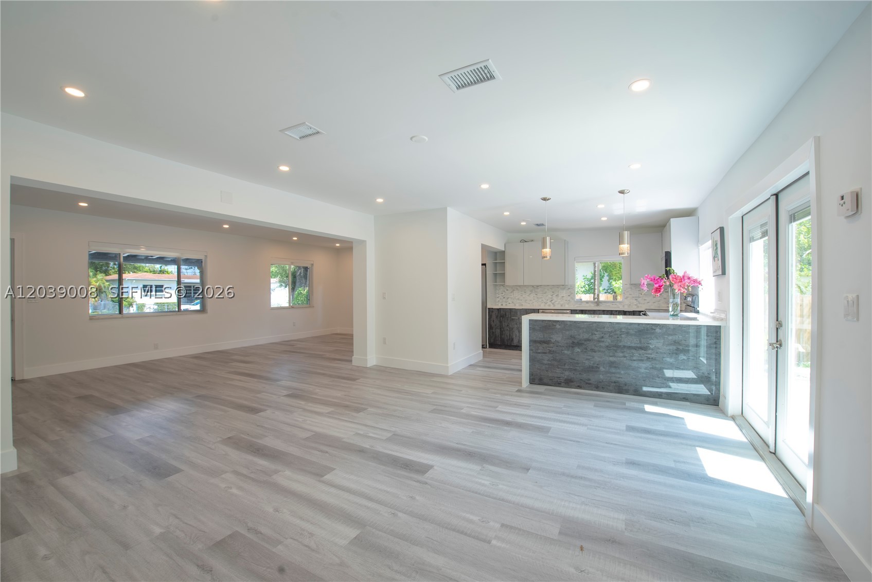 2721 SW 29th Ct, Miami FL 33133