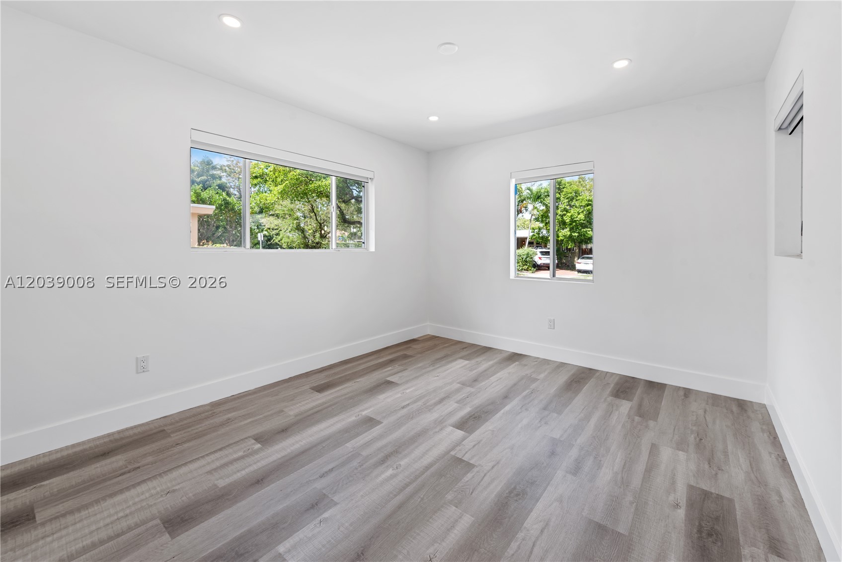 2721 SW 29th Ct, Miami FL 33133