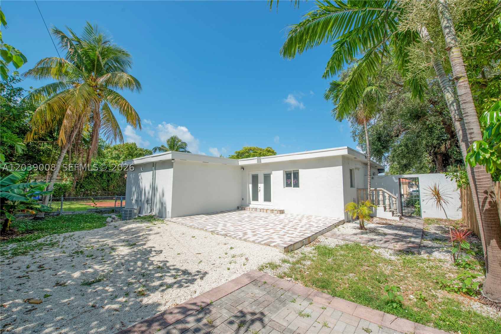 2721 SW 29th Ct, Miami FL 33133