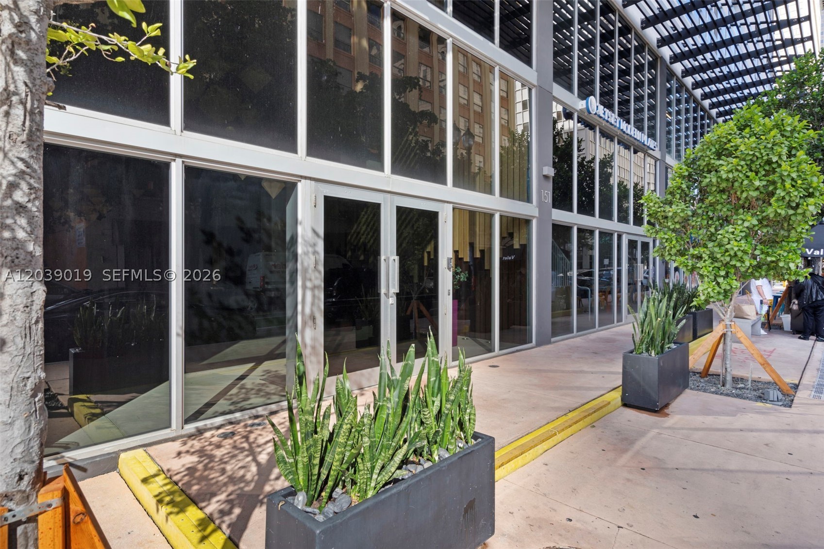 151 SE 1st St #3102, Miami FL 33131