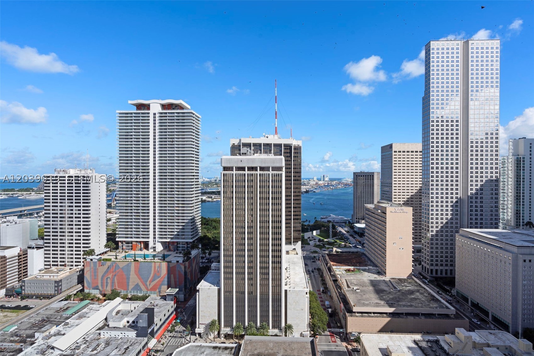 151 SE 1st St #3102, Miami FL 33131